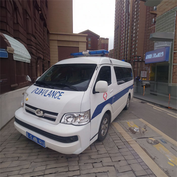泸州成都救护车出租转院