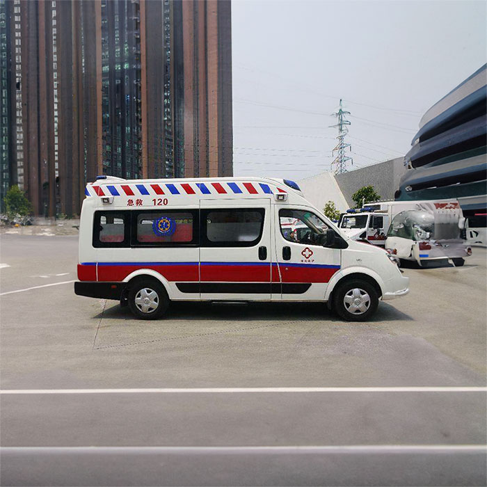 泸州高铁病患救护车转运案例